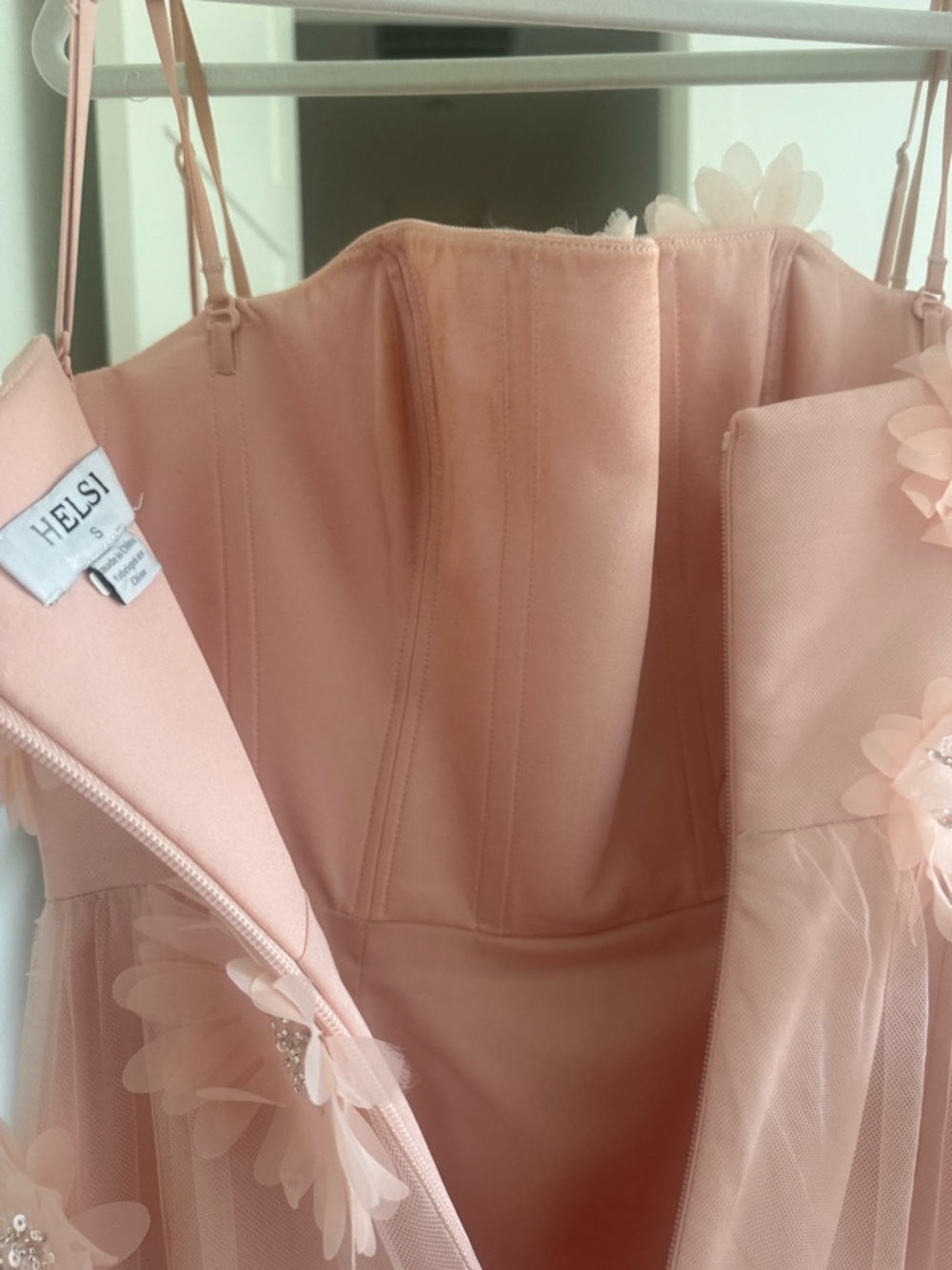 Helsi Audrey 3D Floral Midi Dress - Peach - Picture 7 of 8